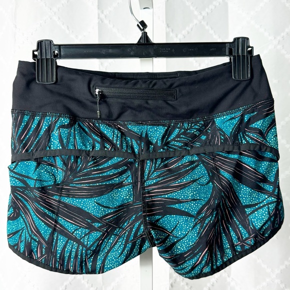 🥈 114. LULULEMON size 4 speed shorts palm lace tofino teal multicolor & black - Picture 2 of 10